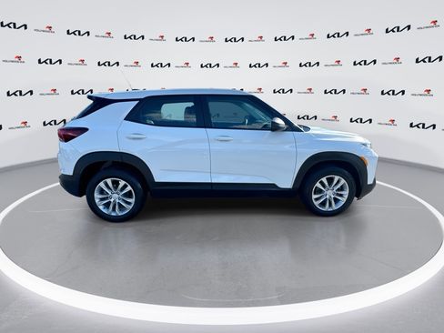 Used 2023 Chevrolet TrailBlazer LS image 9