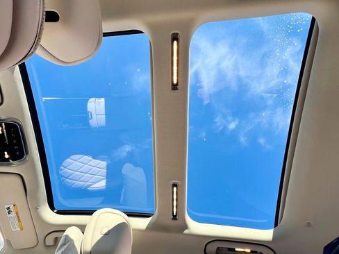 Certified 2025 Mercedes-Benz S 580 S 580 image 30