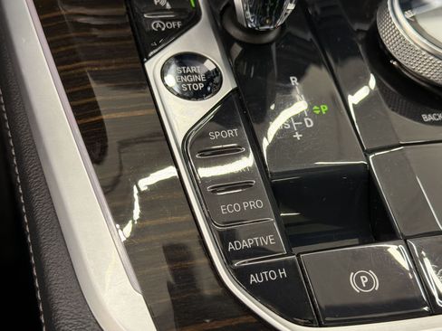 Used 2020 BMW X5 xDrive40i AWD/4WD image 16