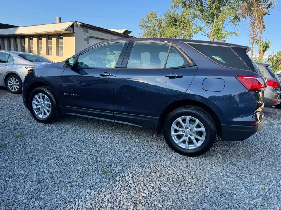 Used 2019 Chevrolet Equinox LS AWD/4WD image 7