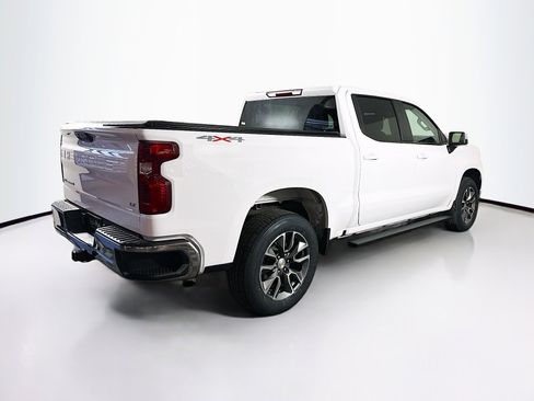 Used 2023 Chevrolet Silverado 1500 LT image 9
