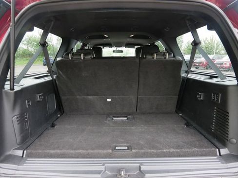 Used 2015 Ford Expedition EL XLT w/ Equipment Group 202A AWD/4WD image 10