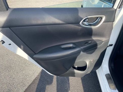 Used 2019 Nissan Sentra SV image 15