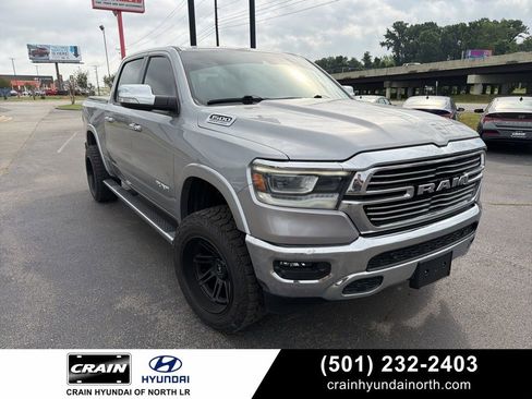 Used 2022 RAM 1500 Laramie AWD/4WD image 1
