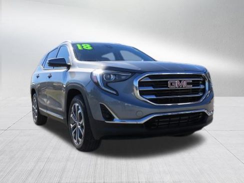 Used 2018 GMC Terrain SLT w/ Preferred Package image 9
