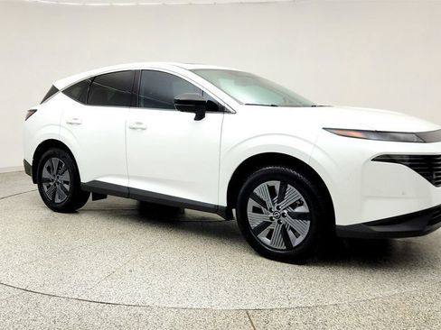 Used 2025 Nissan Murano SL AWD/4WD image 3
