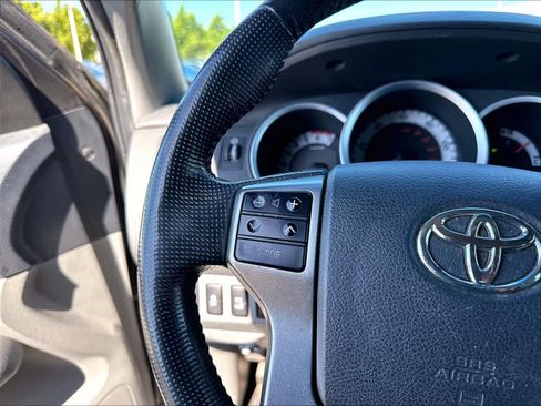 Used 2013 Toyota Tacoma 4x4 Double Cab w/ TRD Off-Road Pkg image 14