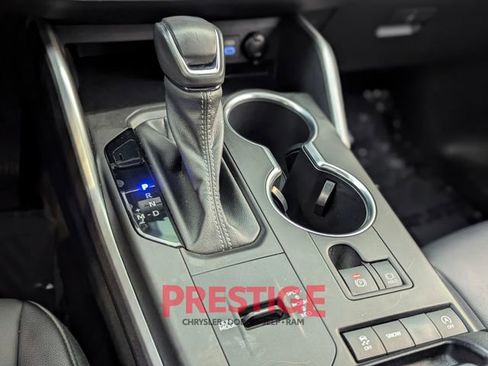 Used 2022 Toyota Highlander XSE image 22