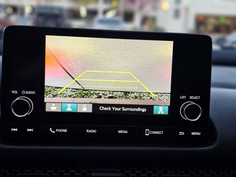 Used 2025 Honda HR-V Sport image 18