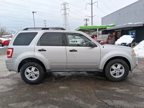 Used 2009 Ford Escape XLT image 4