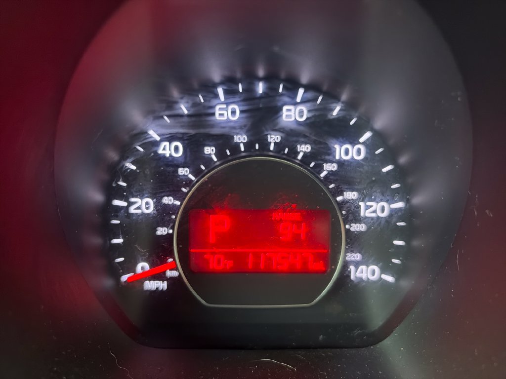 Used 2014 Kia Soul + w/ Primo Package FWD image 17