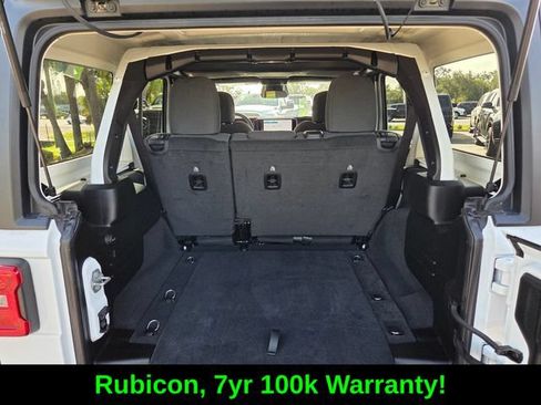 Used 2026 Jeep Wrangler Unlimited Rubicon AWD/4WD image 17
