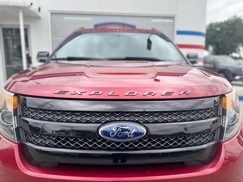 Used 2014 Ford Explorer Sport w/ Equipment Group 401A AWD/4WD image 10