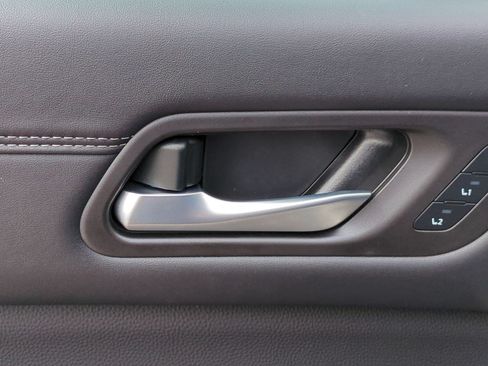 New 2026 Nissan Pathfinder Platinum w/ Accent Package FWD image 13