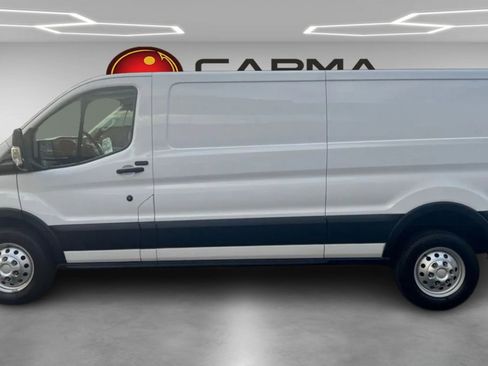 Used 2024 Ford Transit 250 Low Roof AWD image 2