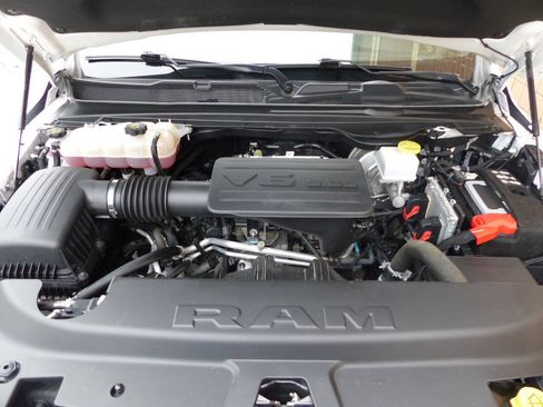 Used 2024 RAM 1500 Tradesman AWD/4WD image 15