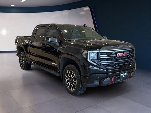 Used 2022 GMC Sierra 1500 AT4 w/ AT4 Premium Package image 1