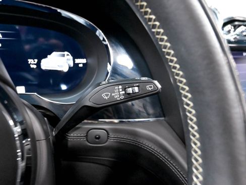Used 2021 Bentley Bentayga w/ First Edition Specification AWD/4WD image 68