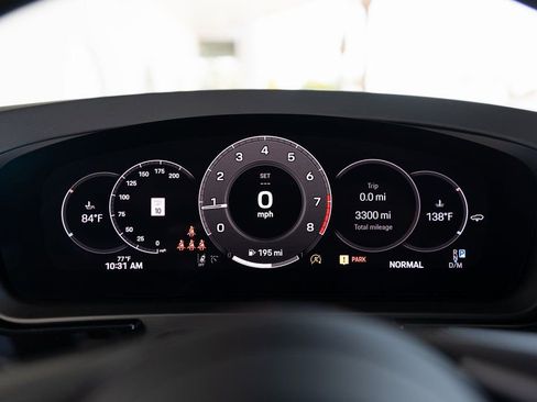 Certified 2025 Porsche Cayenne GTS image 15