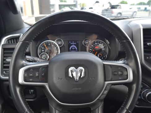 Used 2021 RAM 1500 Big Horn AWD/4WD image 14