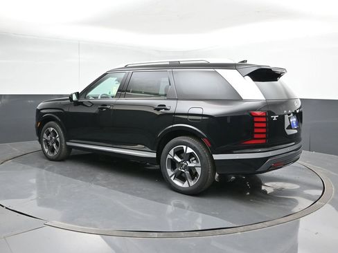 New 2026 Hyundai Palisade Limited FWD image 3