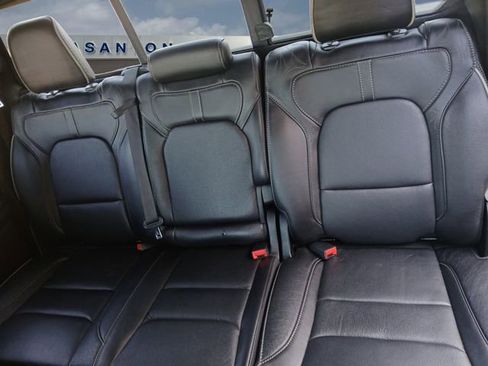 Used 2022 RAM 1500 Limited image 9