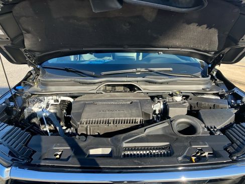 Certified 2025 Honda Pilot Touring image 20