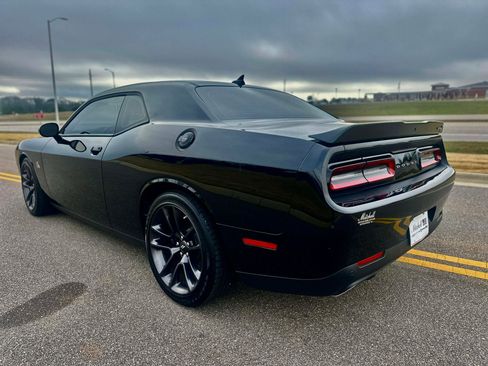 Certified 2022 Dodge Challenger R/T Scat Pack image 5