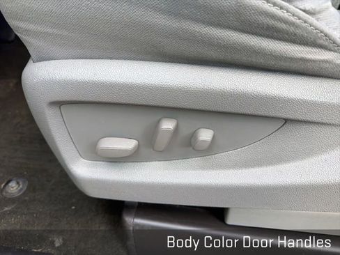 Used 2014 GMC Sierra 1500 SLE w/ SLE Value Package image 30