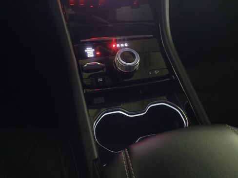 Used 2022 Jeep Grand Cherokee Limited 4xe image 26