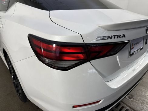 Certified 2024 Nissan Sentra SR FWD image 30