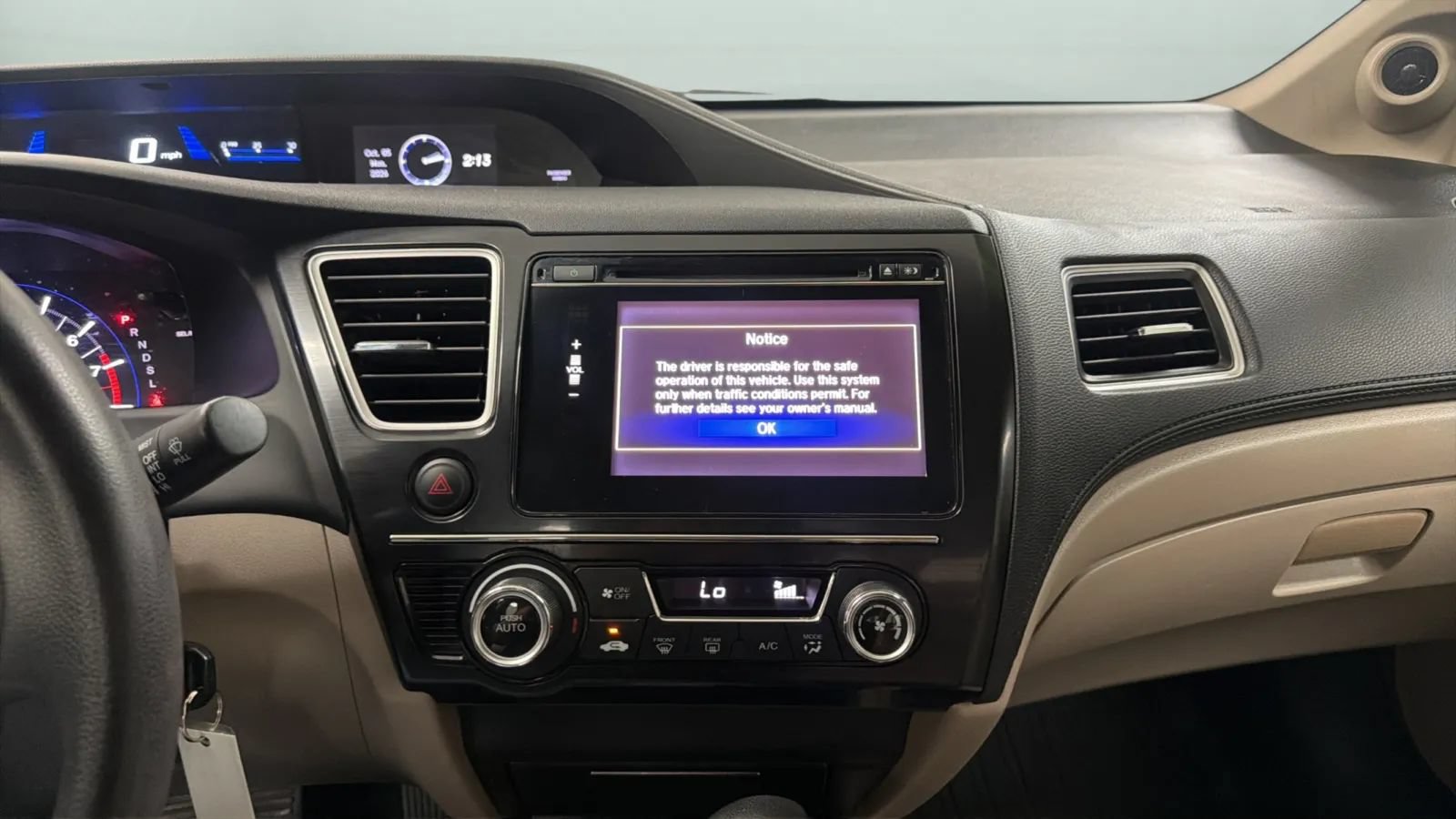 Used 2015 Honda Civic SE image 13