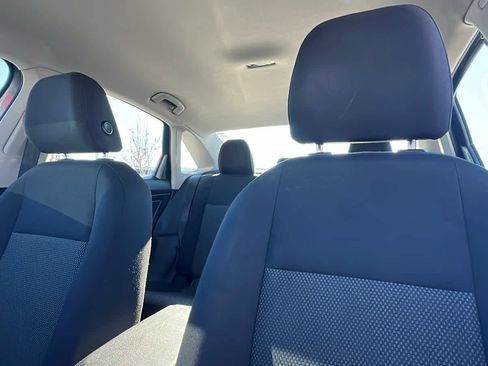 Used 2019 Volkswagen Jetta S image 11