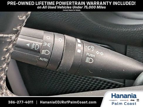 Used 2016 Jeep Wrangler Unlimited Rubicon w/ Connectivity Group AWD/4WD image 29