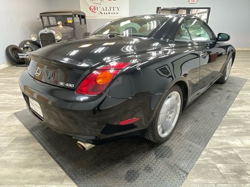 Used 2002 Lexus SC 430 Convertible RWD image 18
