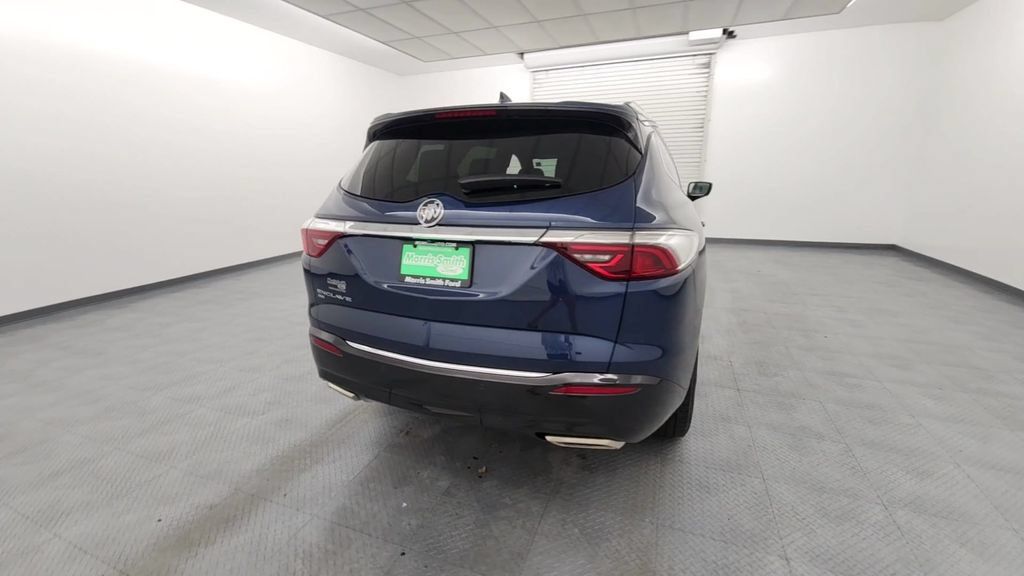 Used 2023 Buick Enclave Essence AWD/4WD image 7