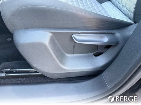 Used 2025 Volkswagen Tiguan S FWD image 14