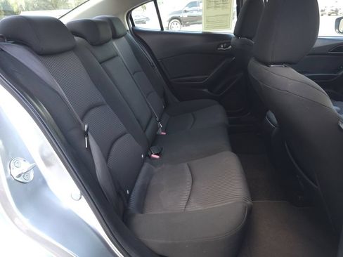 Used 2015 MAZDA MAZDA3 i Touring FWD image 16