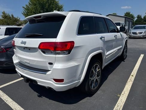 Used 2020 Jeep Grand Cherokee Overland AWD/4WD image 4
