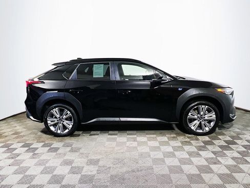 Used 2023 Subaru Solterra AWD image 8