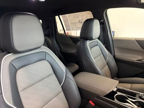 New 2027 Chevrolet Equinox LT w/ Convenience Package II AWD/4WD image 25