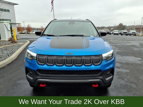 Used 2022 Jeep Compass Trailhawk w/ Trailhawk Elite Group image 9