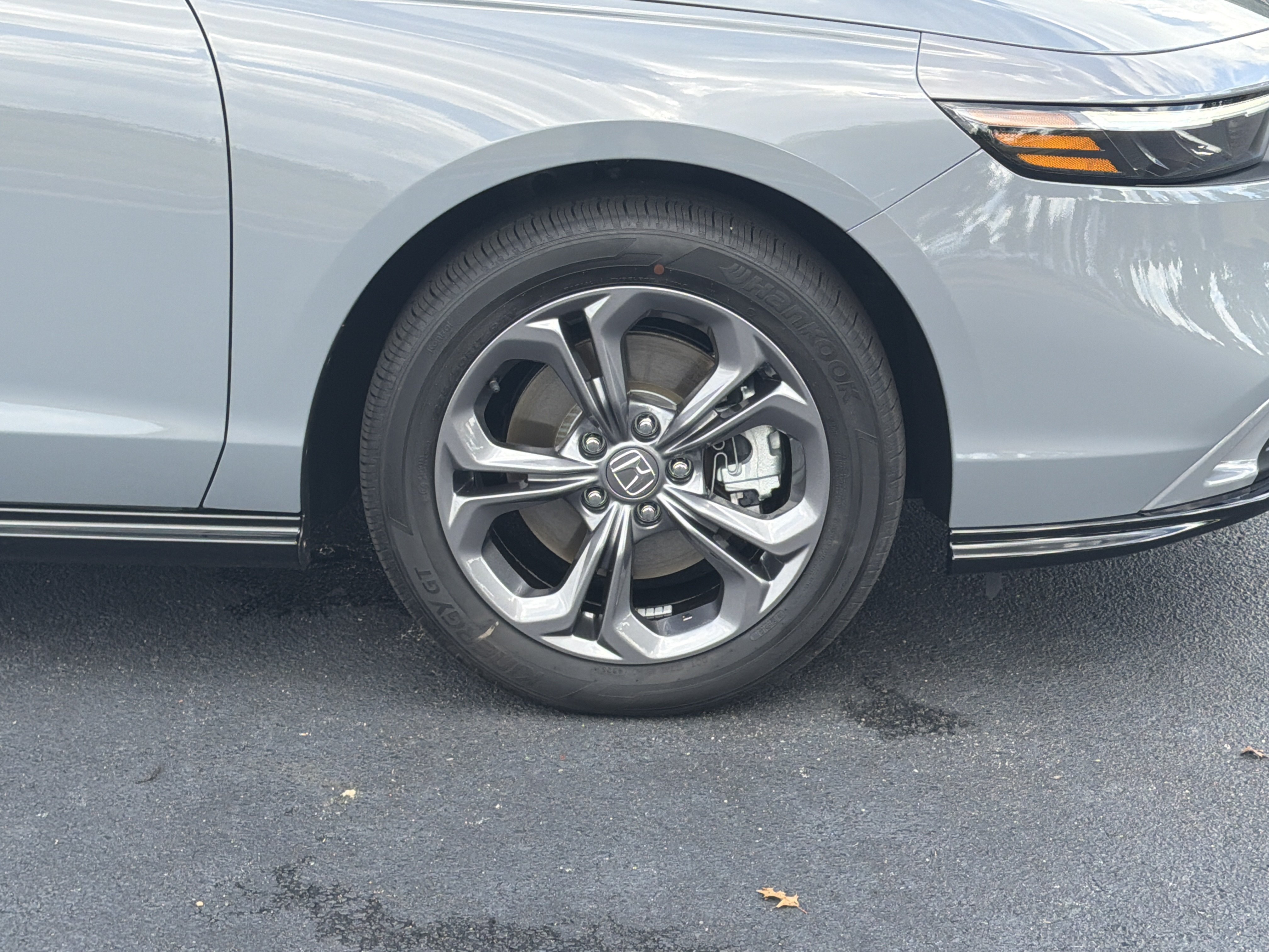 Certified 2026 Honda Accord EX-L image 33