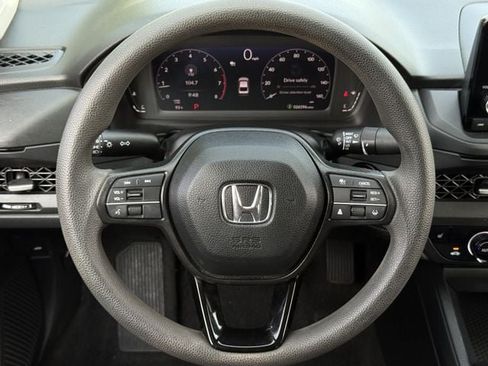 Used 2023 Honda Accord EX image 12