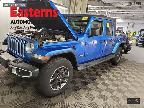Used 2021 Jeep Gladiator Overland AWD/4WD image 1