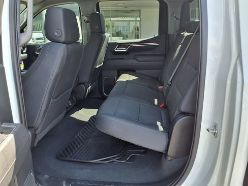 Used 2025 Chevrolet Silverado 1500 LT w/ Safety Package AWD/4WD image 14