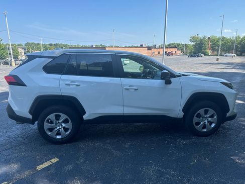 Used 2025 Toyota RAV4 LE AWD/4WD image 11