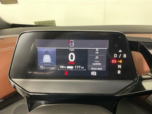 Used 2022 Volkswagen ID.4 Pro S image 17