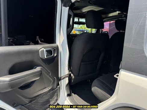 Used 2021 Jeep Wrangler Unlimited Sport AWD/4WD image 25