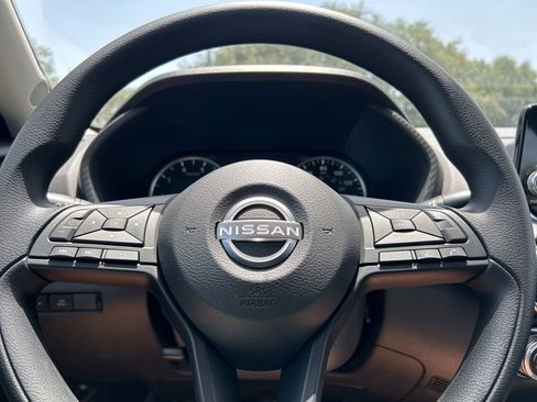 New 2025 Nissan Sentra S image 17